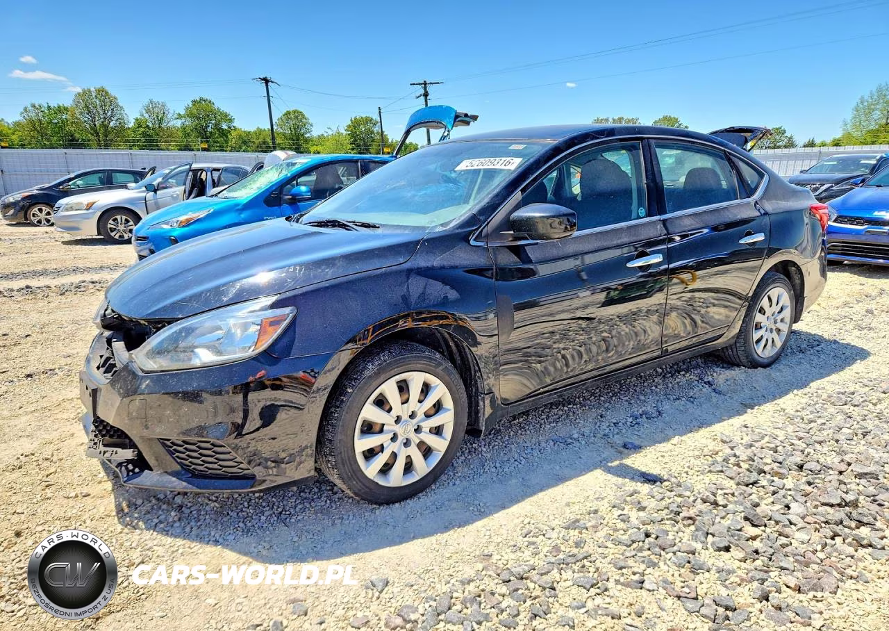 2018 Nissan Sentra – zdjęcie 1 z 12