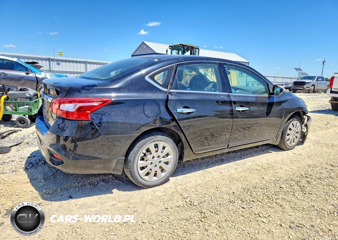 2018 Nissan Sentra VIN:3N1AB7AP7JY321403 - 3
