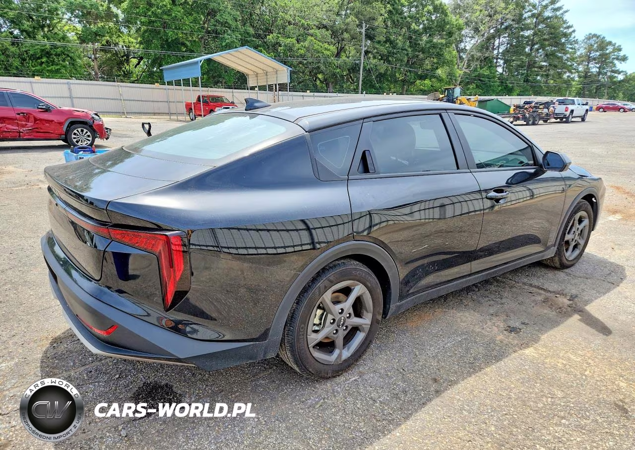 2025 Kia K4 Lxs VIN:3KPFT4DE9SE009708 - 3