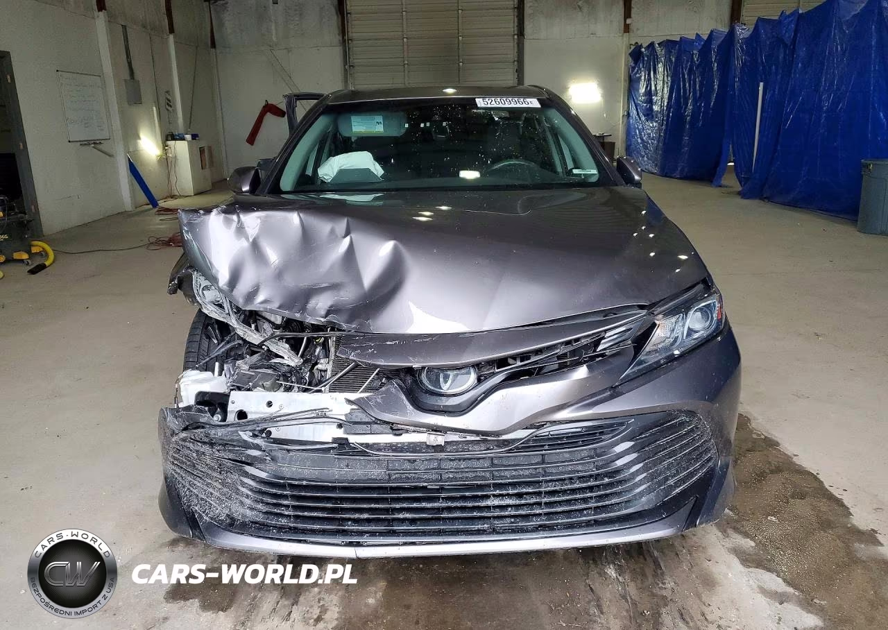 2018 Toyota Camry VIN:4T1B11HK9JU532564 - 5