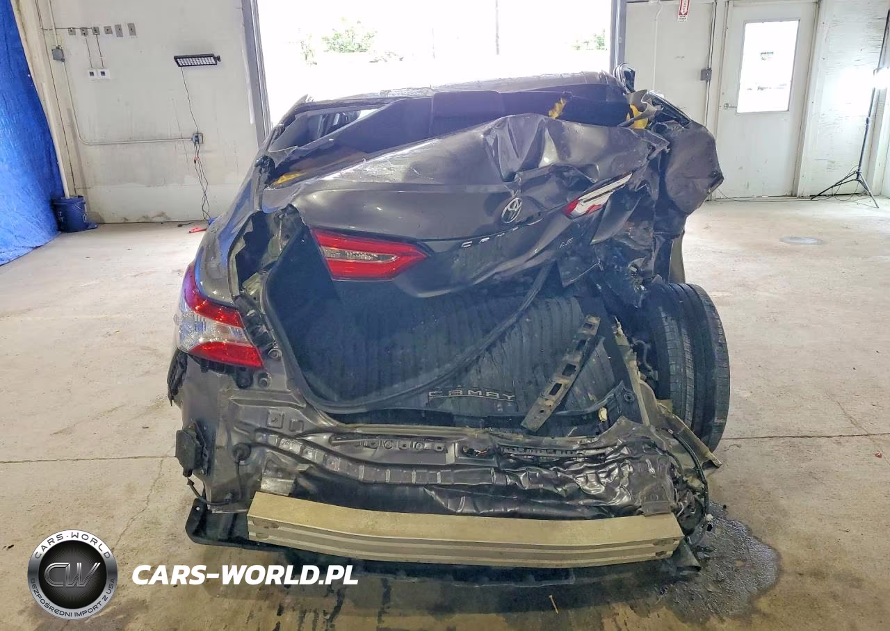 2018 Toyota Camry VIN:4T1B11HK9JU532564 - 6