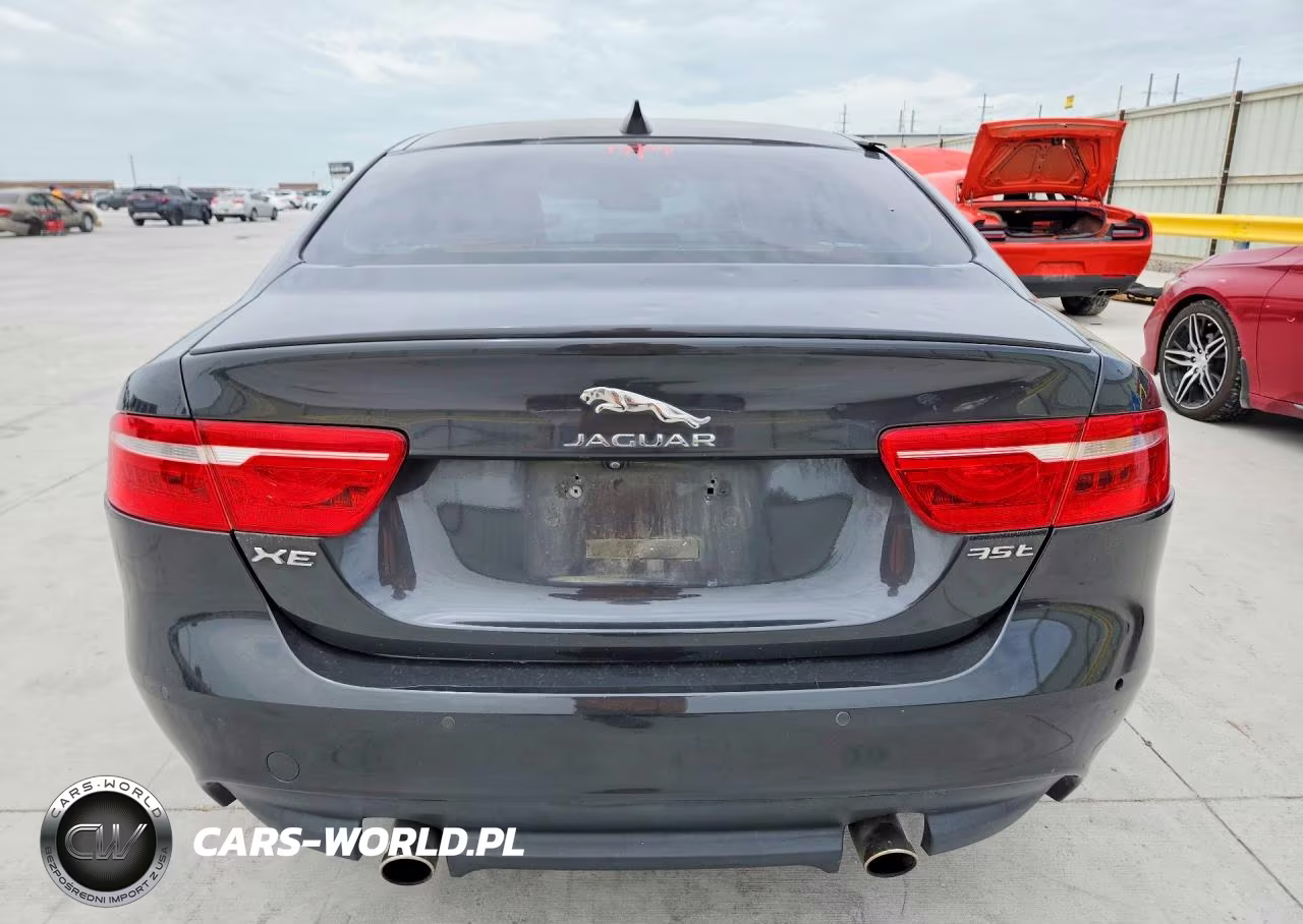 2017 Jaguar Xe R - Sport VIN:SAJAF4BV6HA947201 - 6