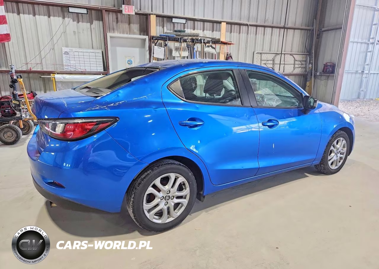 2017 Toyota Yaris Ia Base VIN:3MYDLBYV5HY165453 - 3