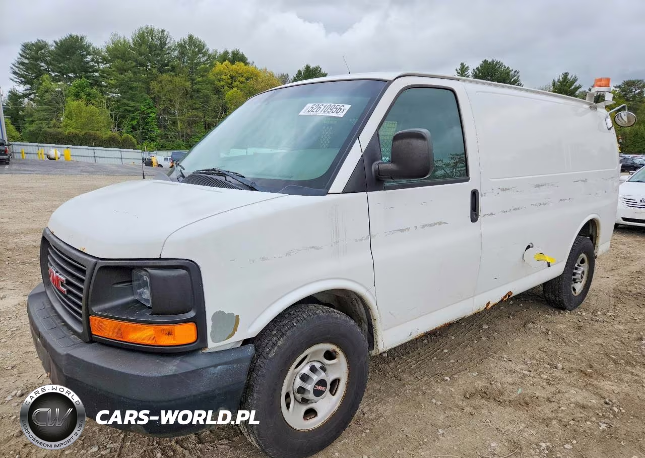 2011 GMC Savana 3500 Cargo Delivery Van