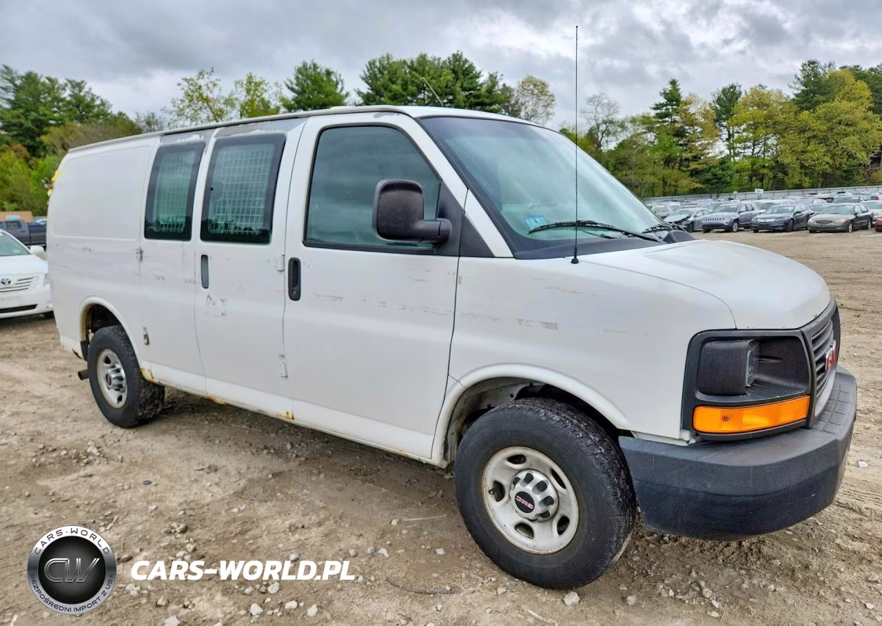 2011 GMC Savana 3500 Cargo Delivery Van VIN:1GTZ7TFA8B1154957 - 4