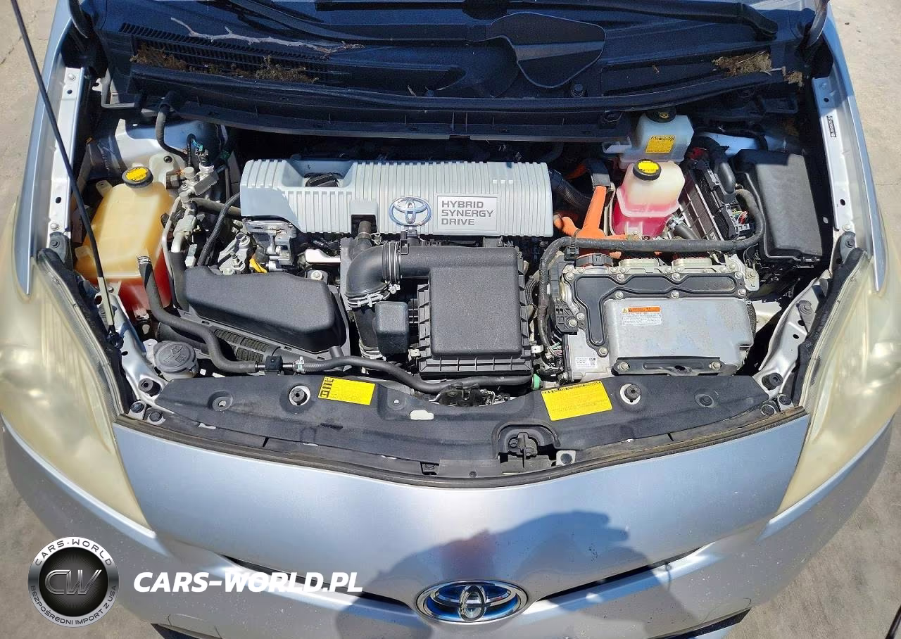 2012 Toyota Prius Three VIN:JTDKN3DUXC1571101 - 11