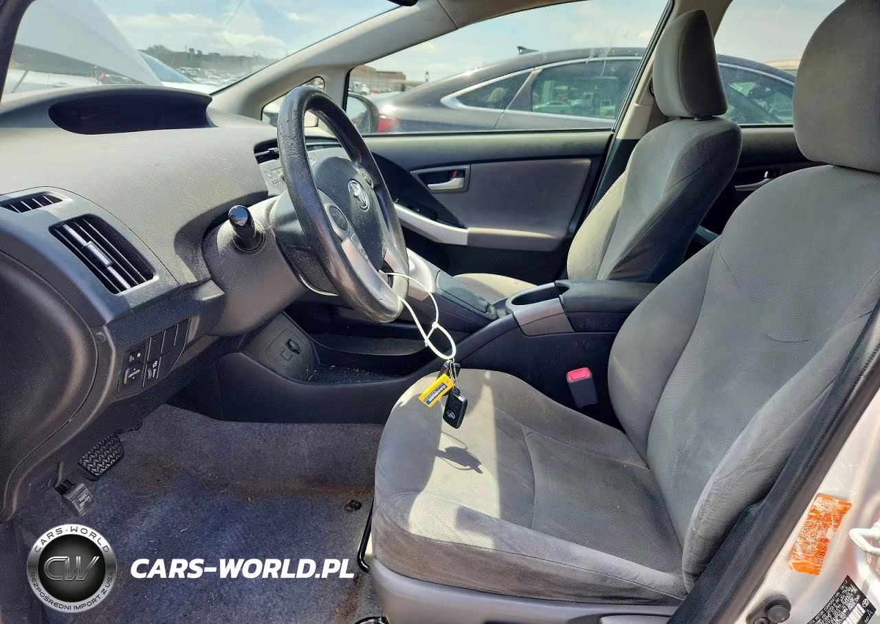 2012 Toyota Prius Three VIN:JTDKN3DUXC1571101 - 7