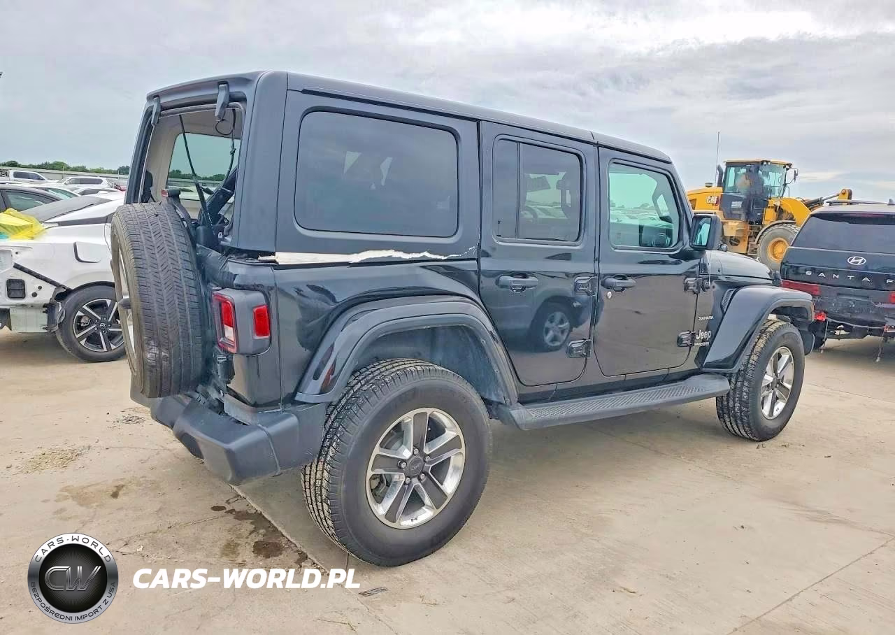 2020 Jeep Wrangler Unlimited Sahara VIN:1C4HJXEN0LW147949 - 3