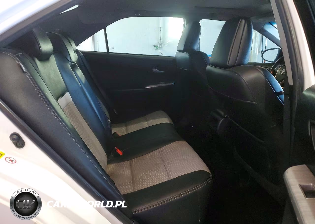2014 Toyota Camry Se VIN:4T1BF1FK2EU754003 - 10