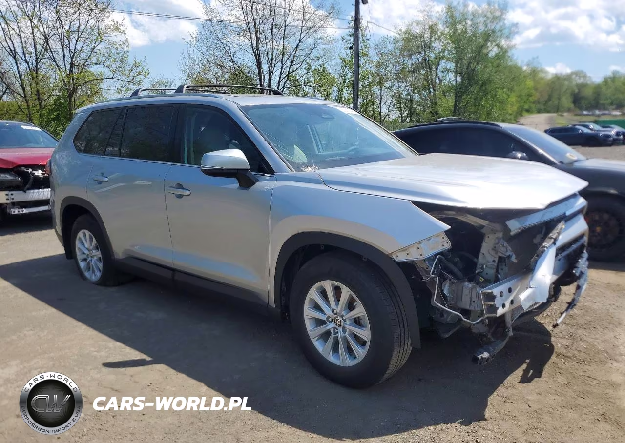 2025 Toyota Grand Highlander VIN:5TDACAB56SS046085 - 4