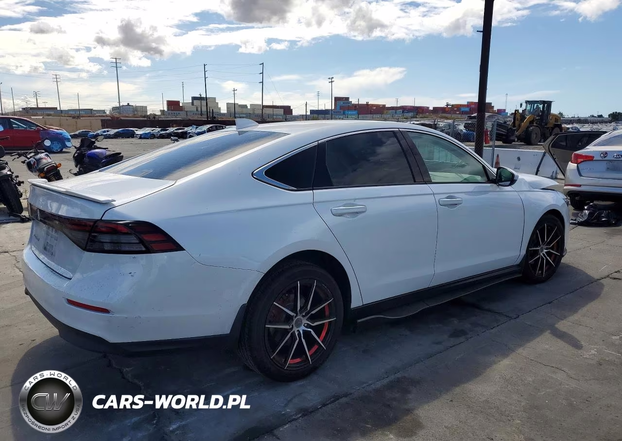 2023 Honda Accord Ex VIN:1HGCY1F37PA039140 - 3