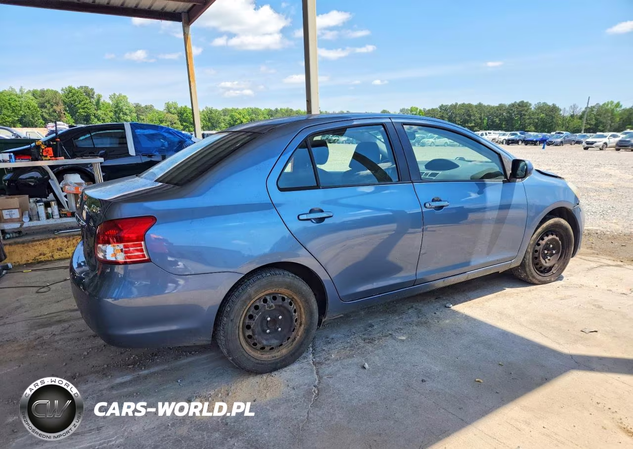 2012 Toyota Yaris Fleet VIN:JTDBT4K3XCL011136 - 3