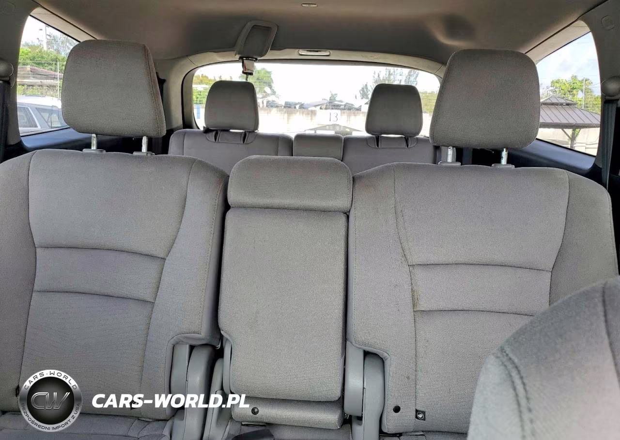 2018 Honda Pilot Lx VIN:5FNYF5H19JB005339 - 10