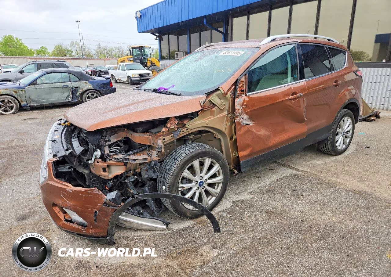 2017 Ford Escape Titanium – zdjęcie 1 z 13