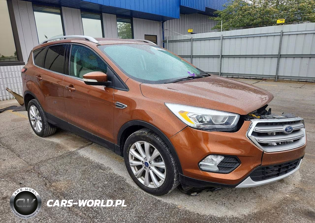 2017 Ford Escape Titanium VIN:1FMCU0JD0HUE53554 - 4