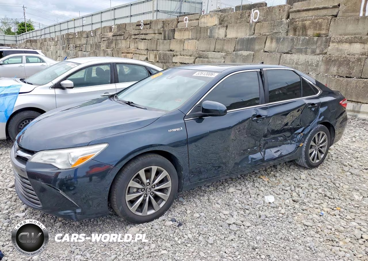 2017 Toyota Camry Hybrid Xle – zdjęcie 1 z 13