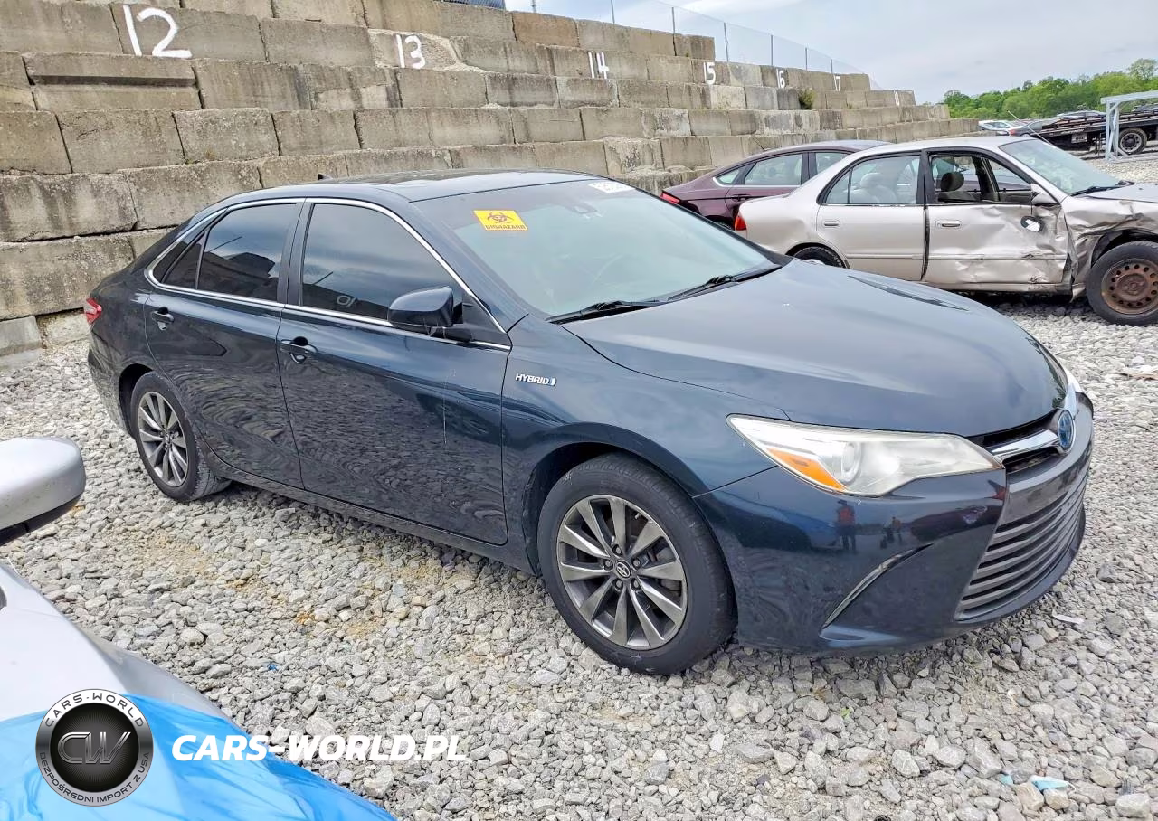 2017 Toyota Camry Hybrid Xle VIN:4T1BD1FK3HU213844 - 4