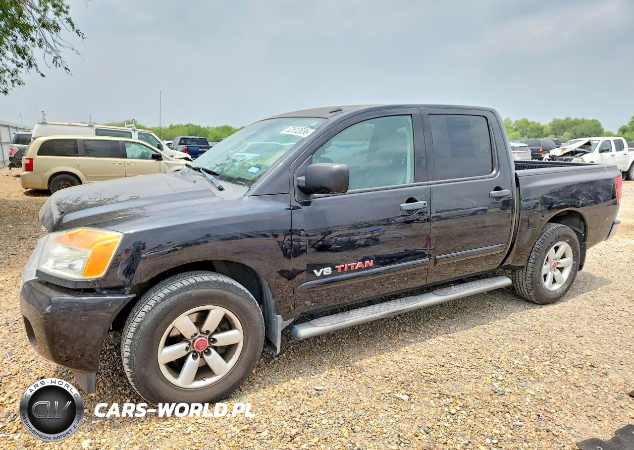 2014 Nissan Titan Sv