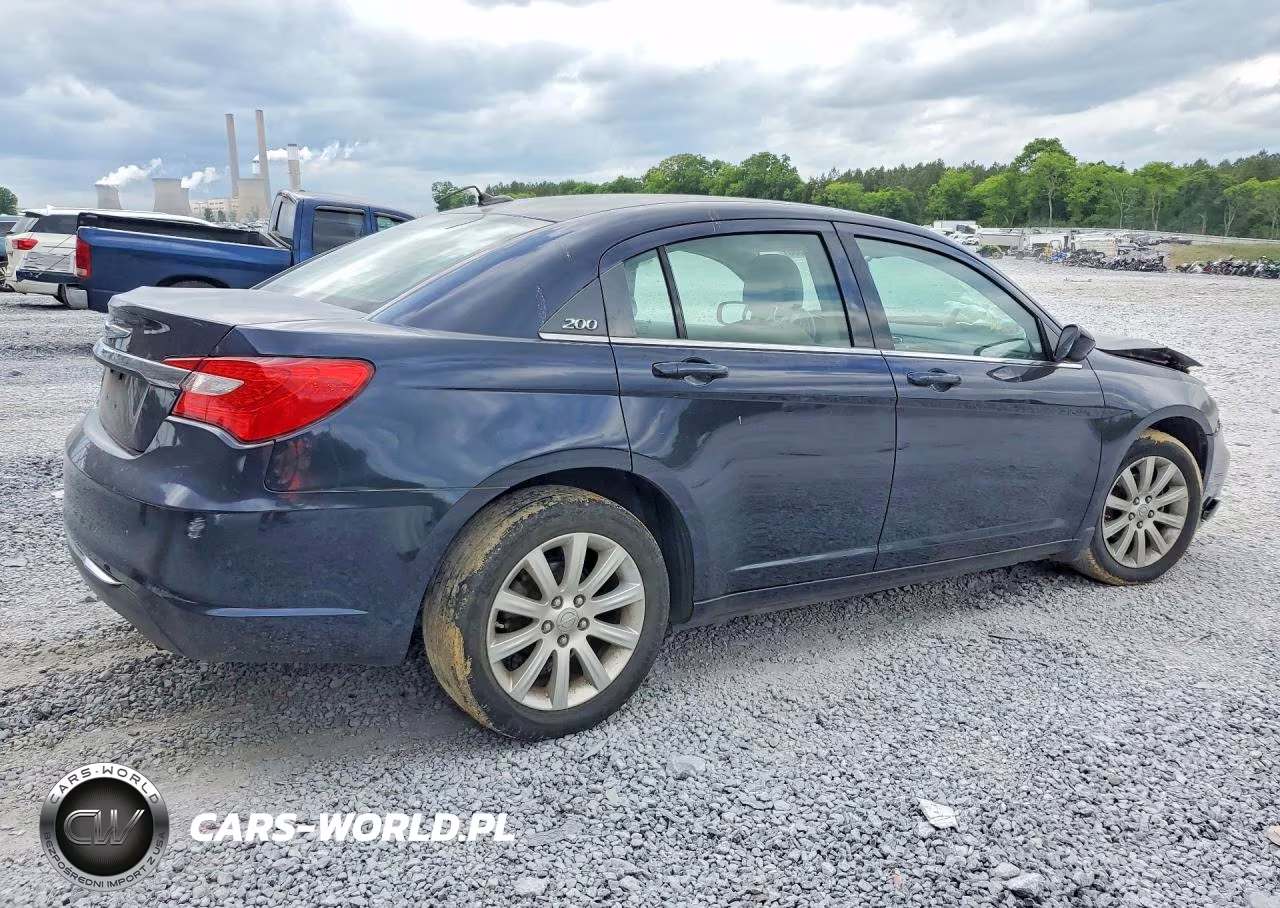 2011 Chrysler 200 Touring VIN:1C3BC1FB5BN583951 - 3