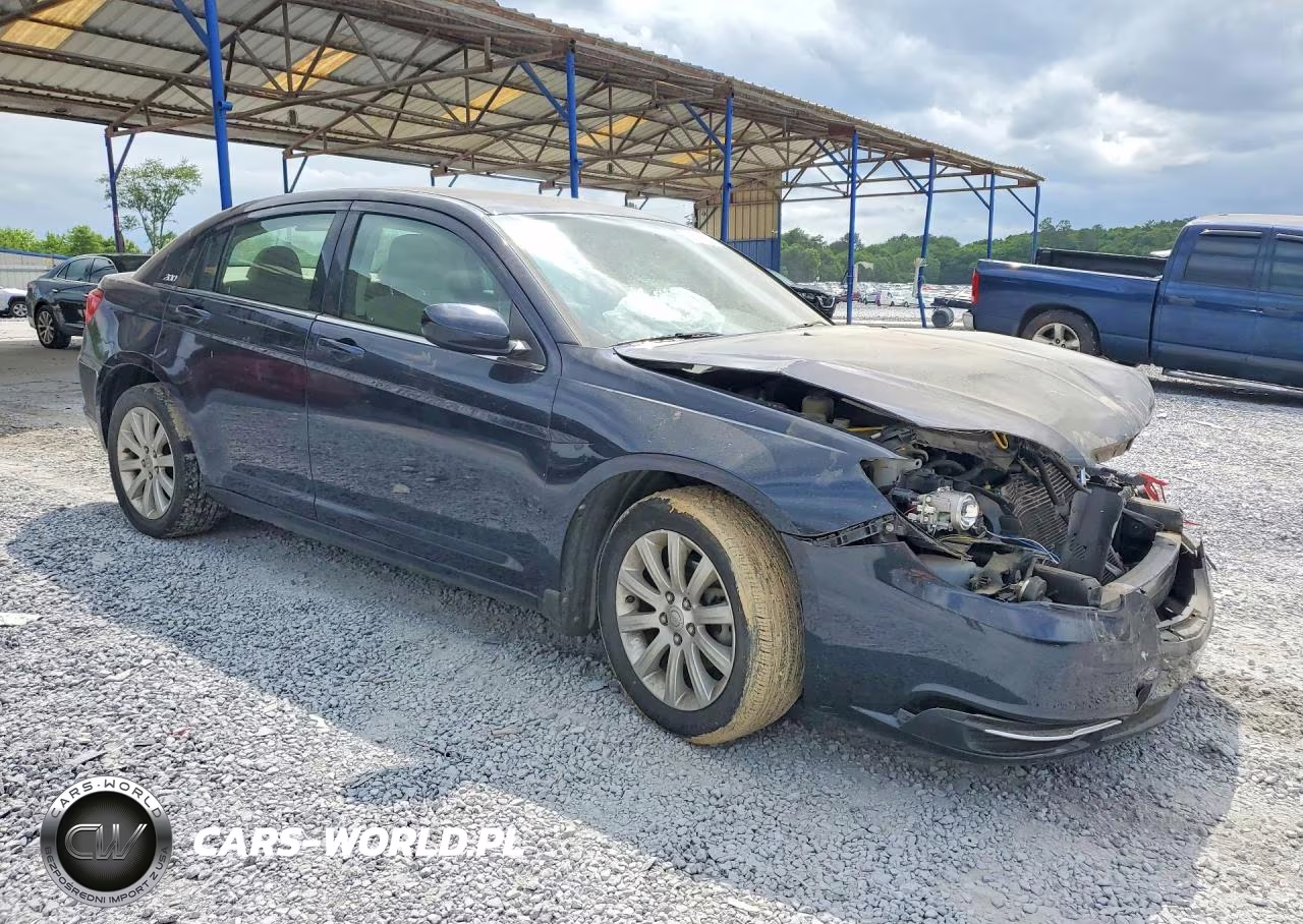 2011 Chrysler 200 Touring VIN:1C3BC1FB5BN583951 - 4