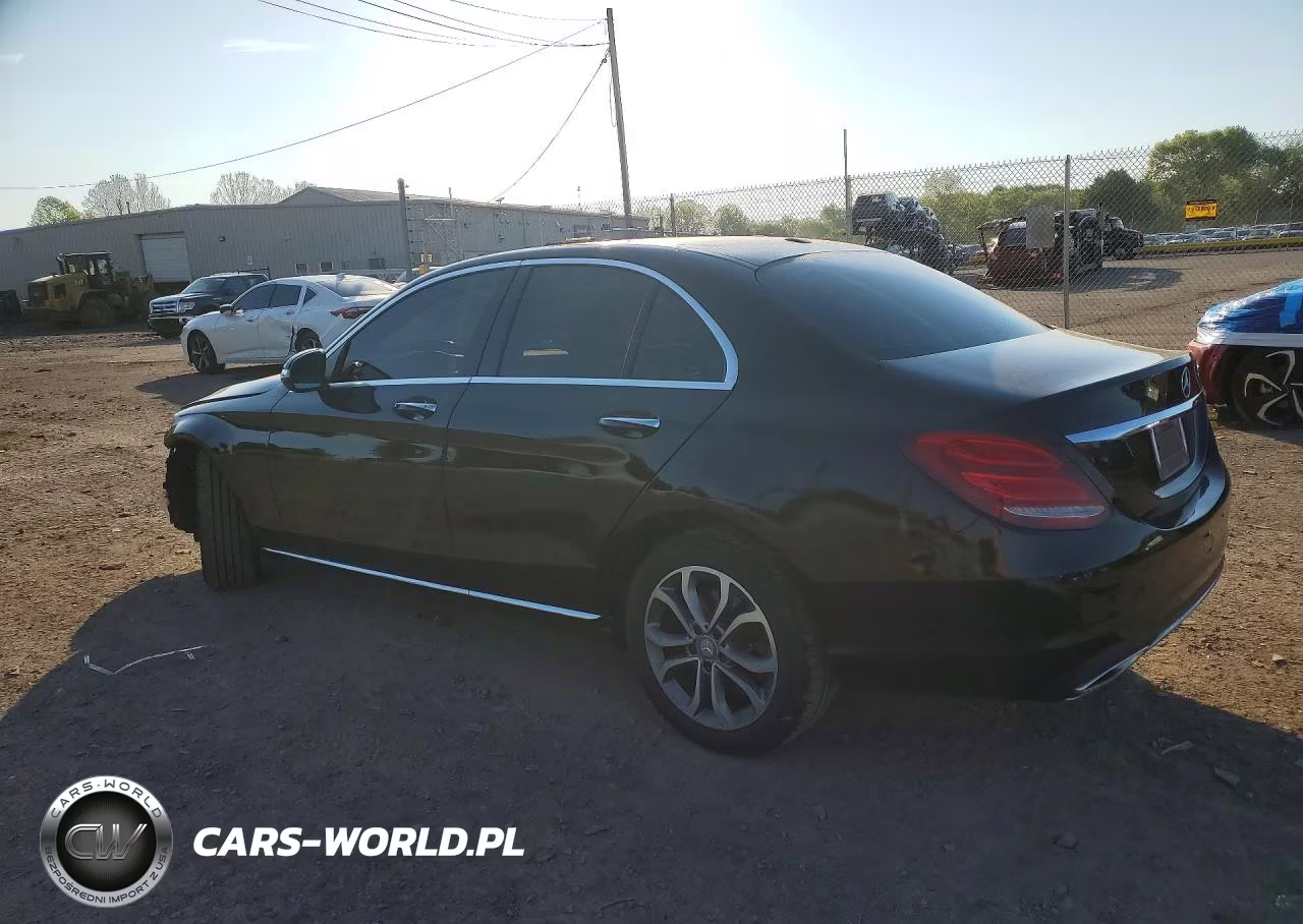 2015 Mercedes-Benz C 300 4Matic VIN:55SWF4KB3FU034540 - 2