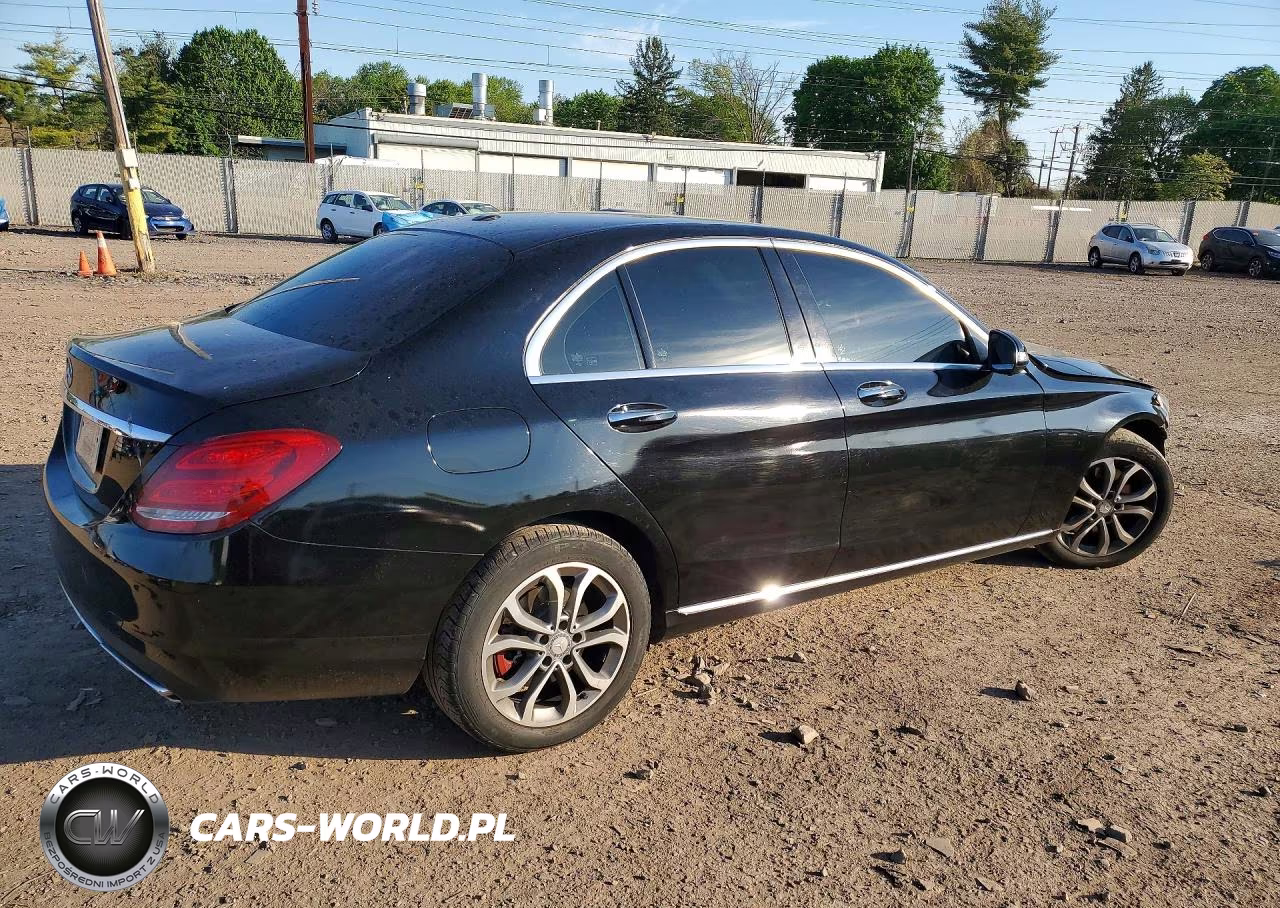 2015 Mercedes-Benz C 300 4Matic VIN:55SWF4KB3FU034540 - 3