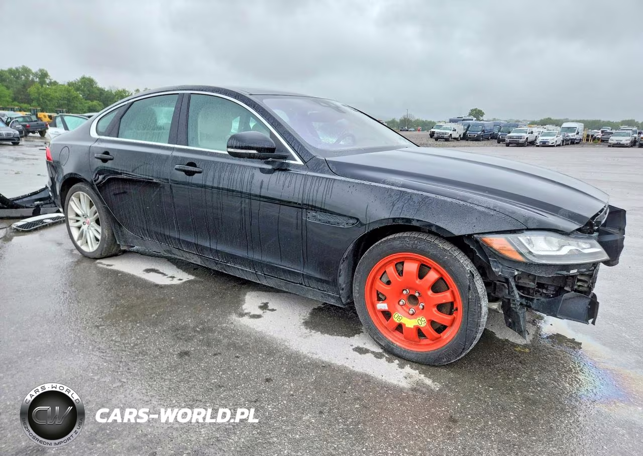 2016 Jaguar Xf Prestige VIN:SAJBE4BV1GCY13495 - 4