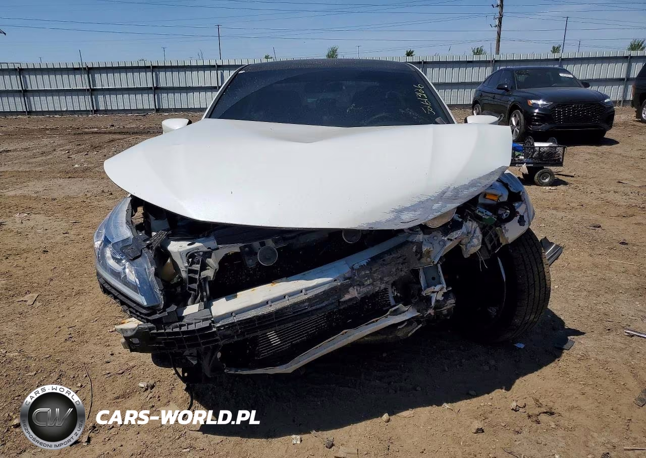 2017 Honda Accord Sport VIN:1HGCR2F56HA017295 - 5
