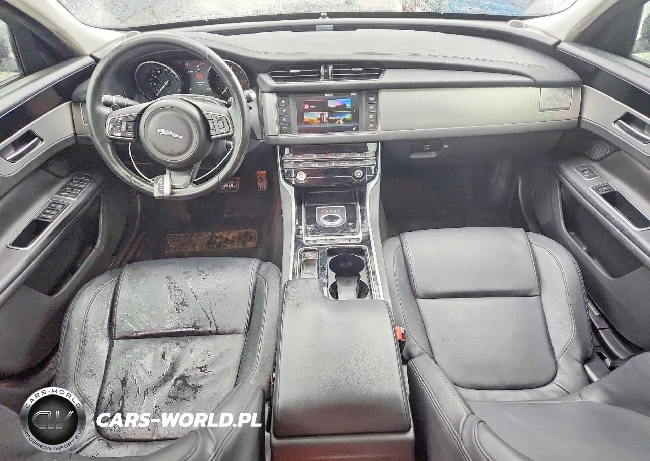 2017 Jaguar Xf Premium VIN:SAJBD4BN9HCY32252 - 8