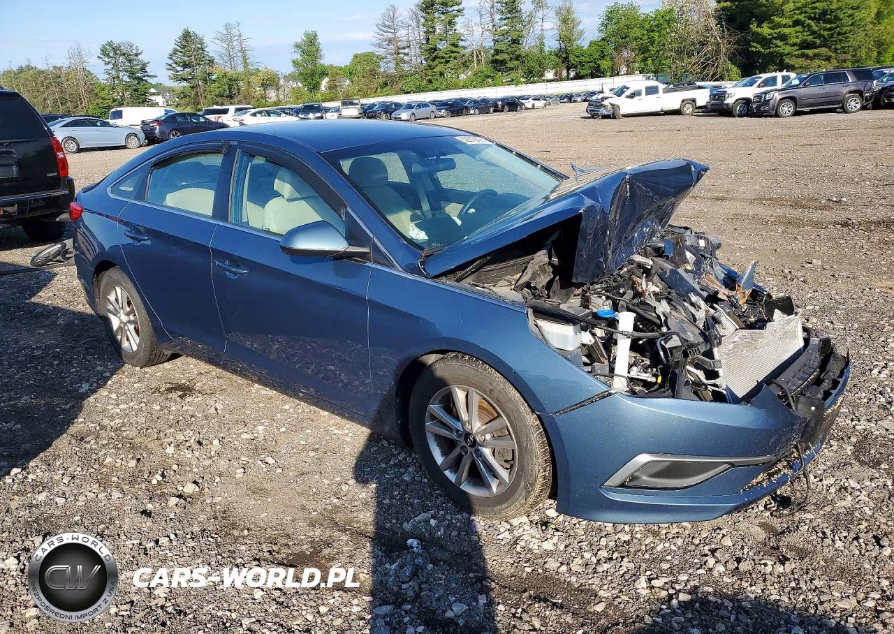 2016 Hyundai Sonata Se VIN:5NPE24AF0GH412605 - 4