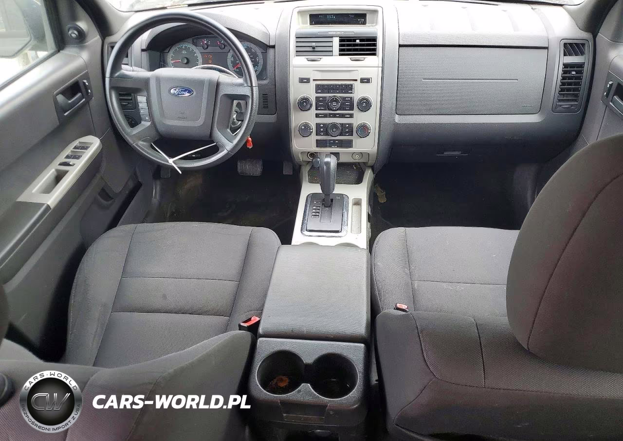 2011 Ford Escape Xlt VIN:1FMCU9D71BKA40104 - 8