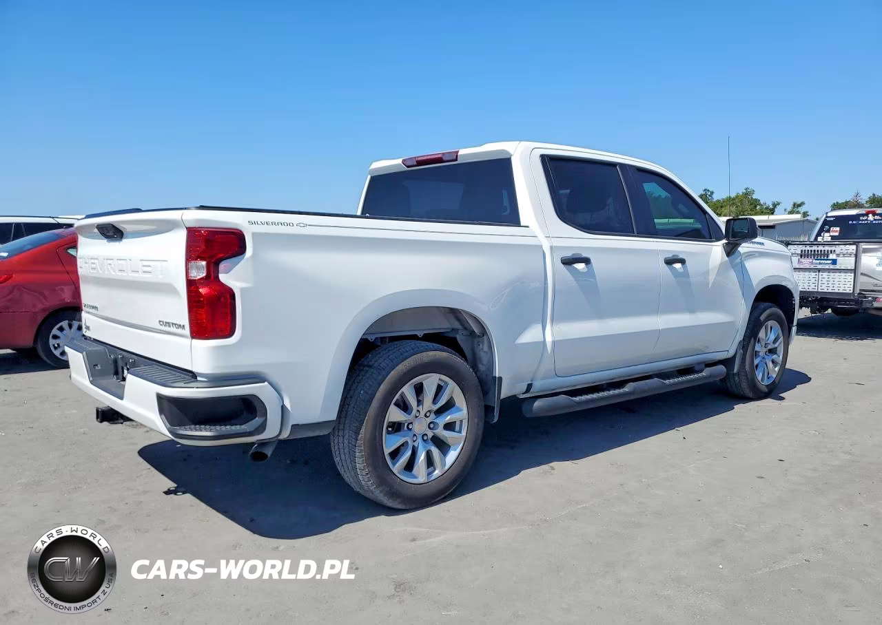 2025 Chevrolet Silverado C1500 Custom VIN:3GCPABEK8SG287328 - 3
