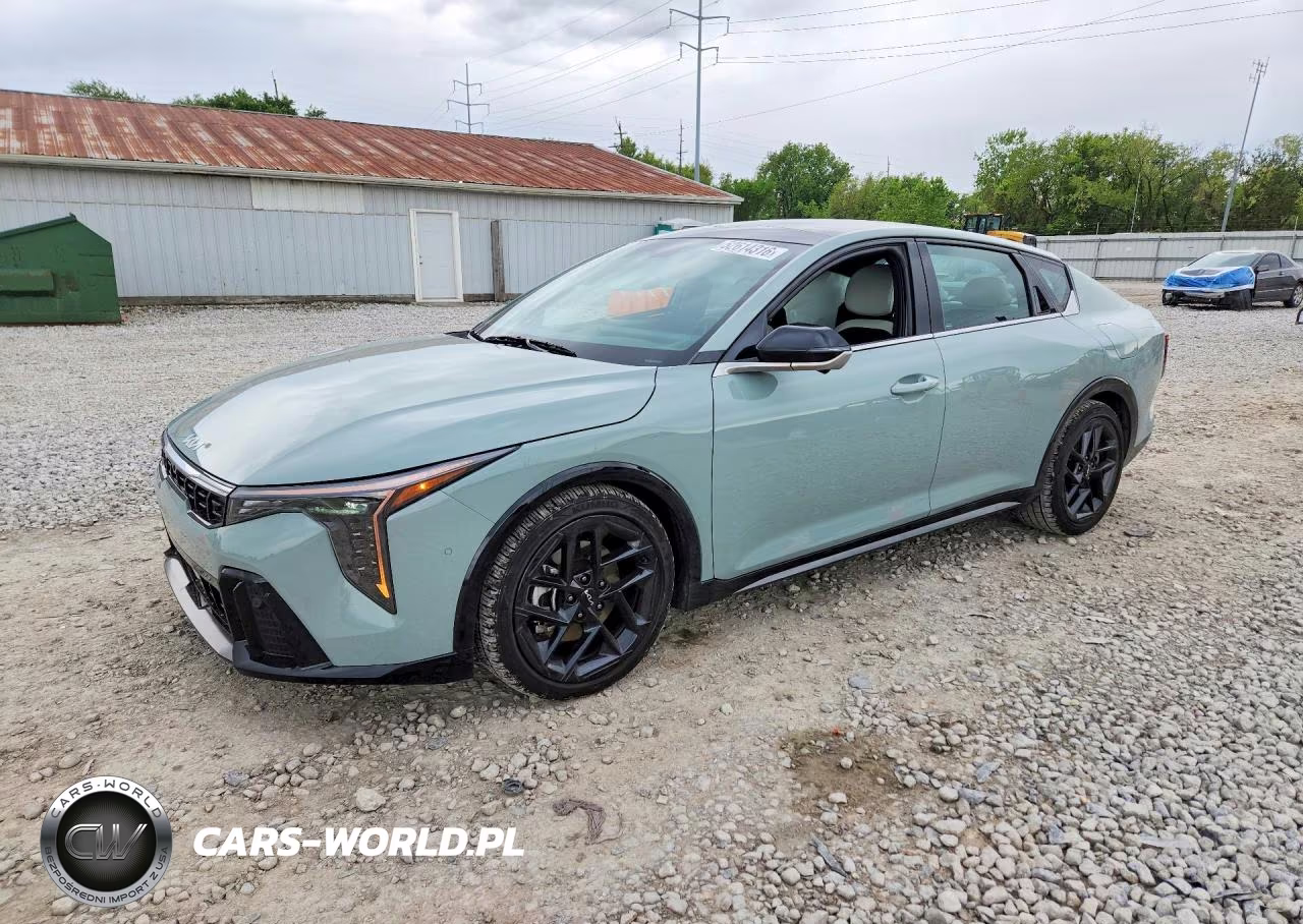 2025 Kia K4 Gt-Line Turbo