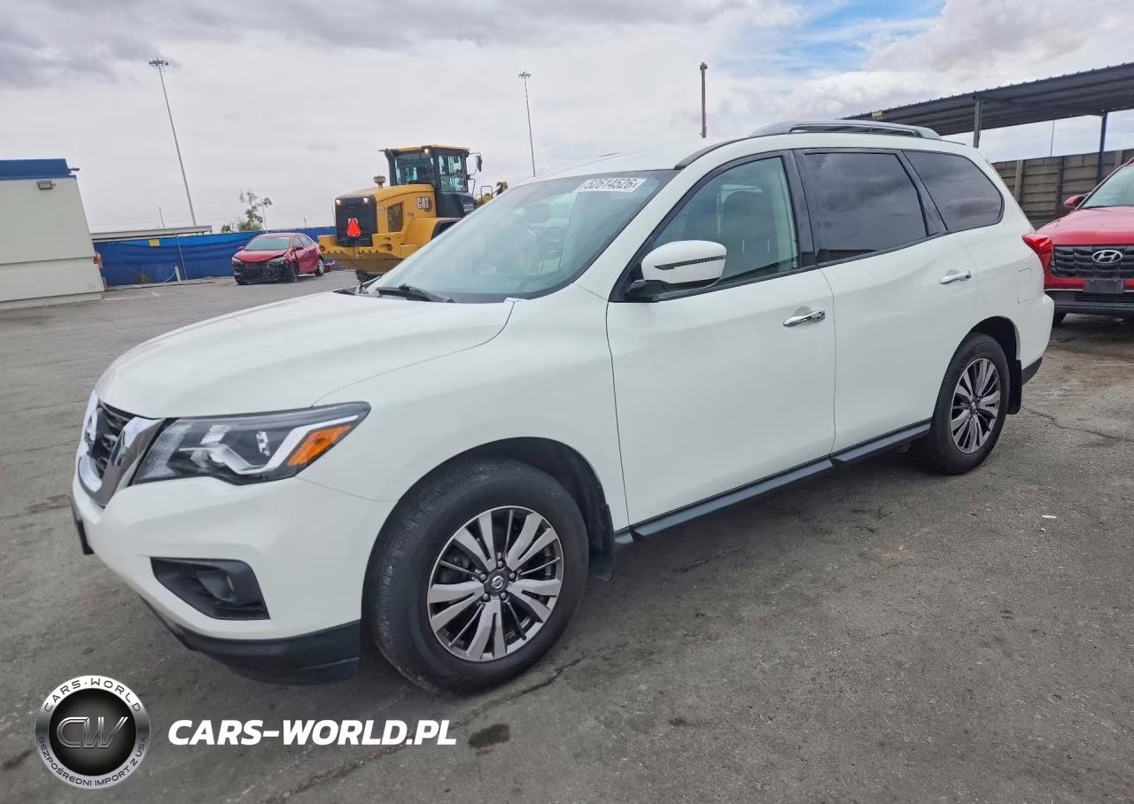 2018 Nissan Pathfinder Sv