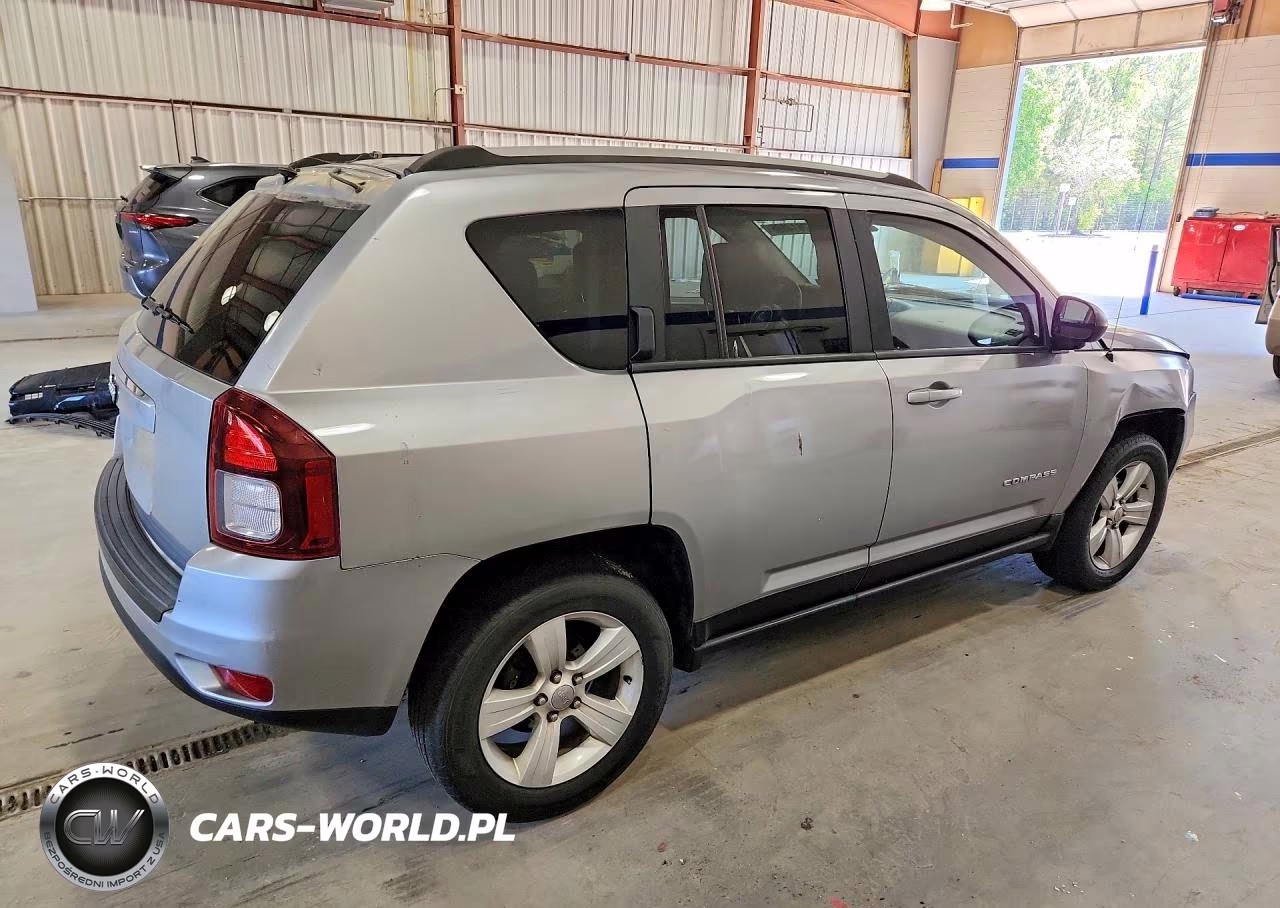 2015 Jeep Compass Sport VIN:1C4NJDBB7FD283121 - 3