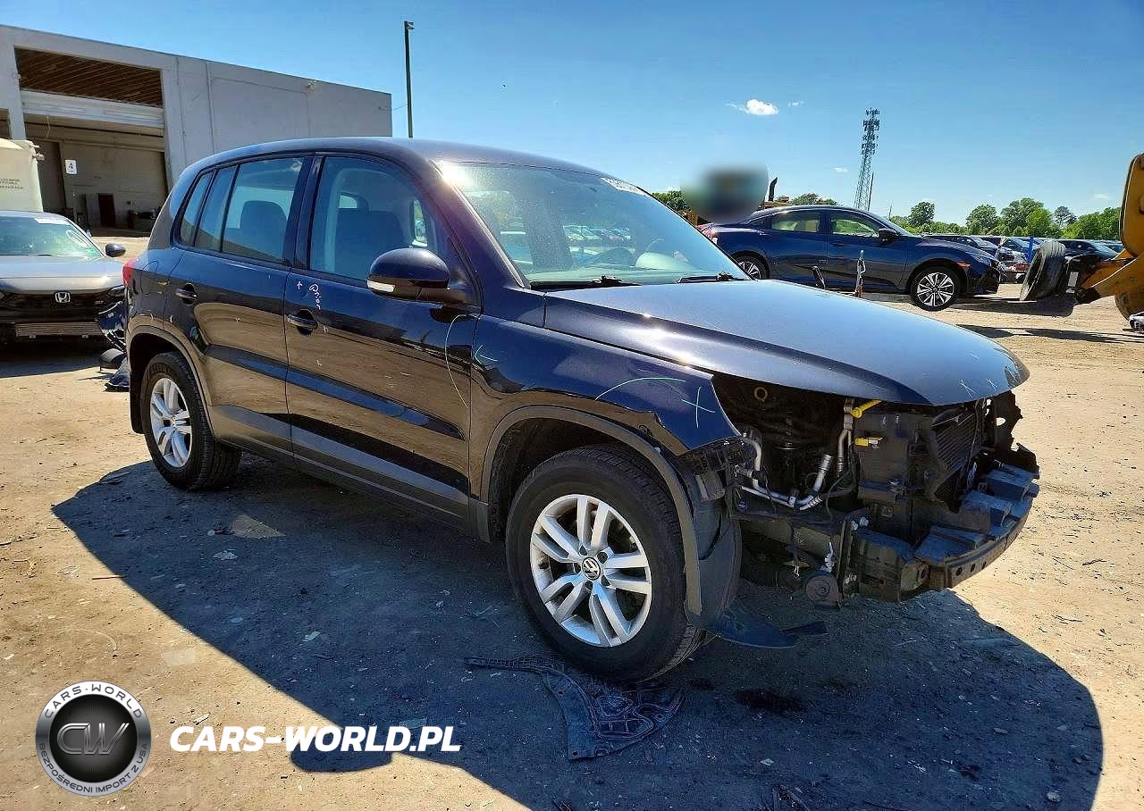2014 Volkswagen Tiguan S VIN:WVGBV3AX2EW563493 - 4