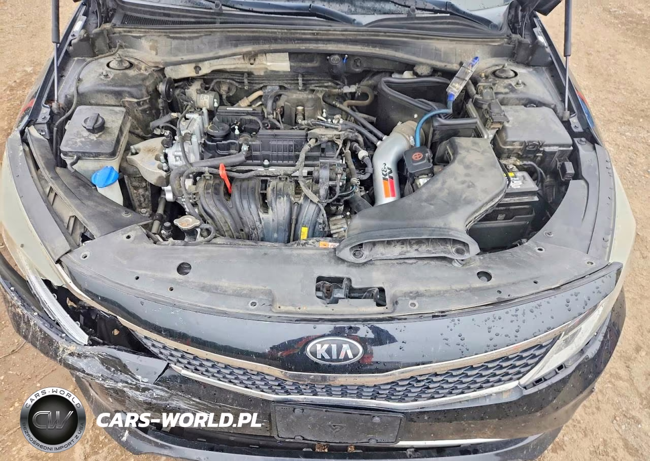 2018 Kia Optima S VIN:5XXGT4L31JG243688 - 11