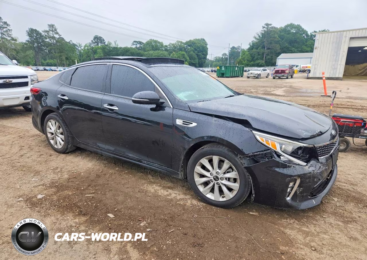2018 Kia Optima S VIN:5XXGT4L31JG243688 - 4