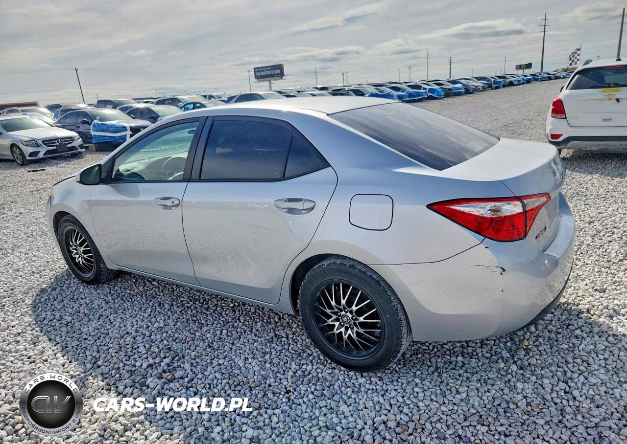 2016 Toyota Corolla Le VIN:5YFBURHE0GP453228 - 2