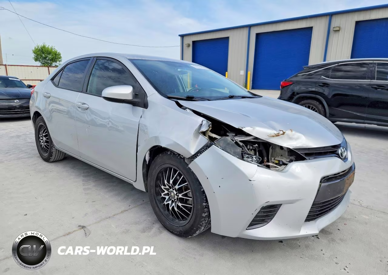 2016 Toyota Corolla Le VIN:5YFBURHE0GP453228 - 4