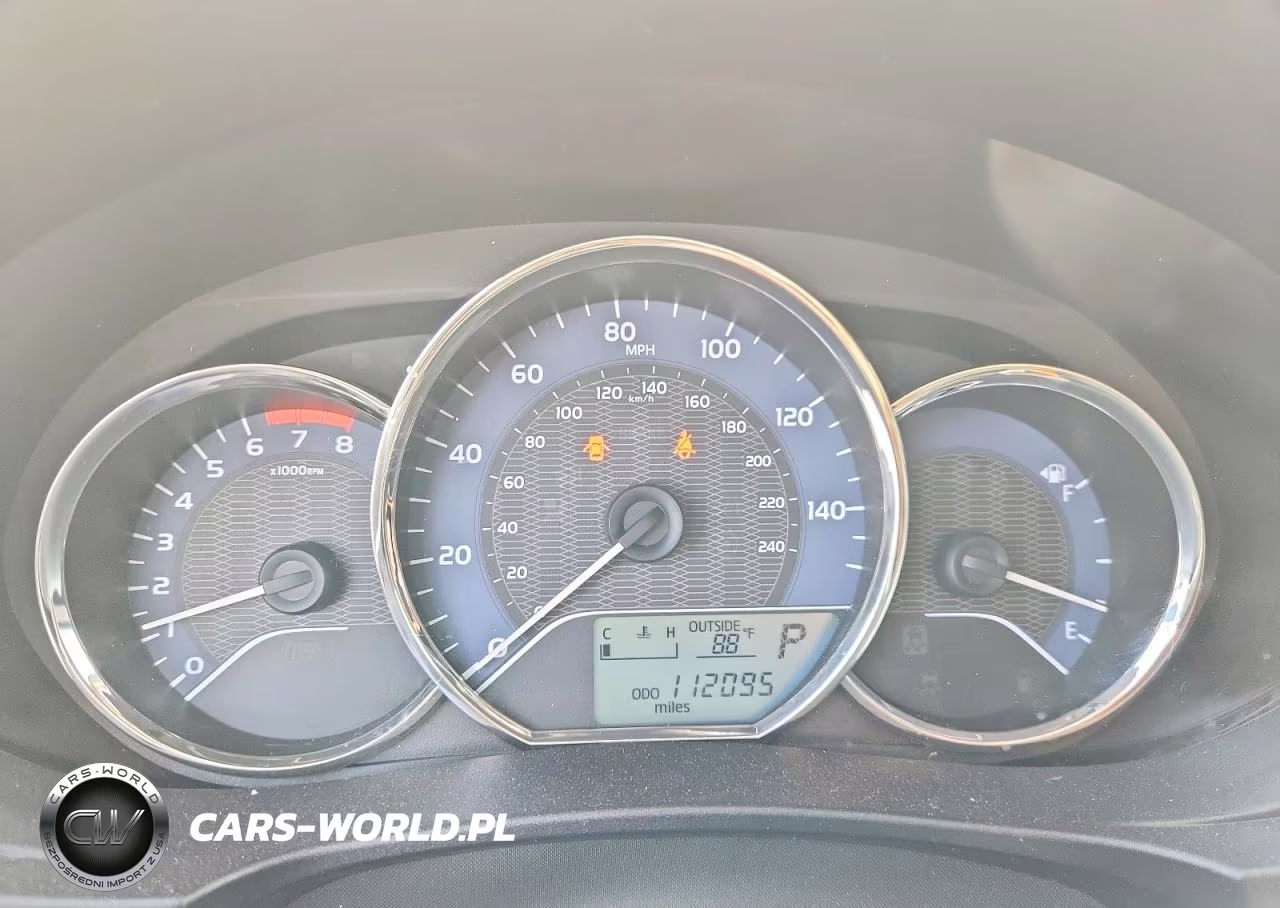 2016 Toyota Corolla Le VIN:5YFBURHE0GP453228 - 9