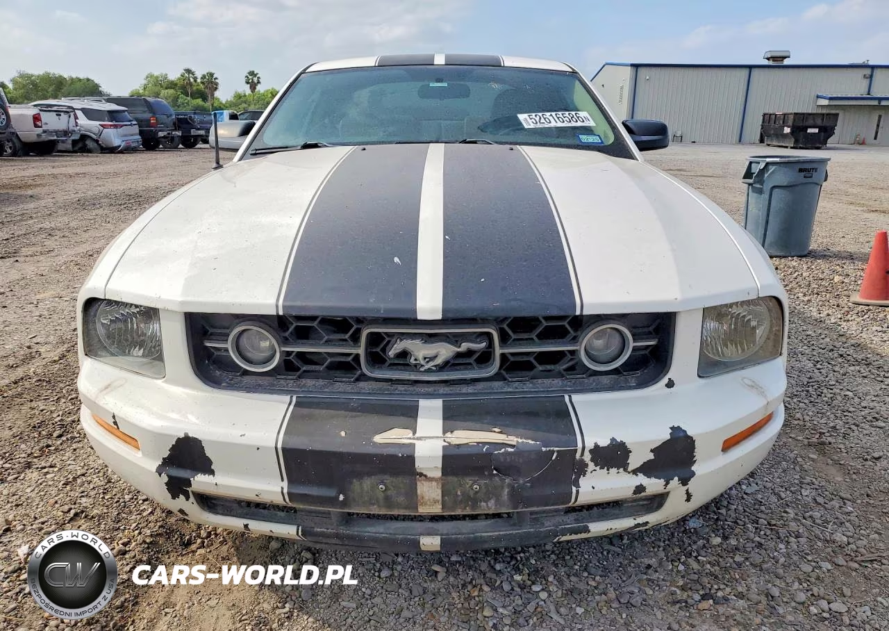 2008 Ford Mustang VIN:1ZVHT80N285120642 - 5