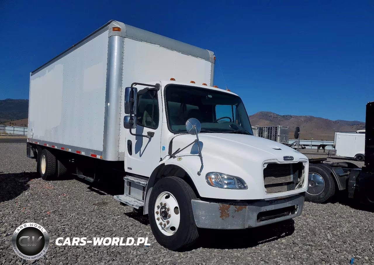 2005 Freightliner Business Class M2 Box Truck