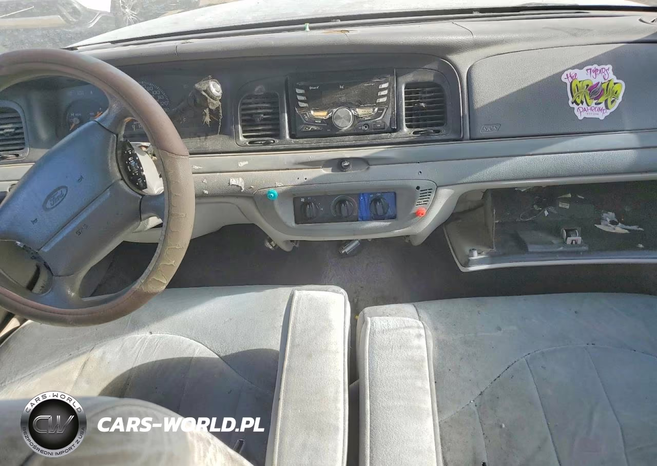 1997 Ford Crown Victoria Police Interceptor VIN:2FALP71W6VX154800 - 8