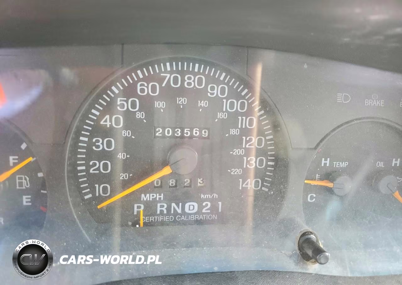 1997 Ford Crown Victoria Police Interceptor VIN:2FALP71W6VX154800 - 9