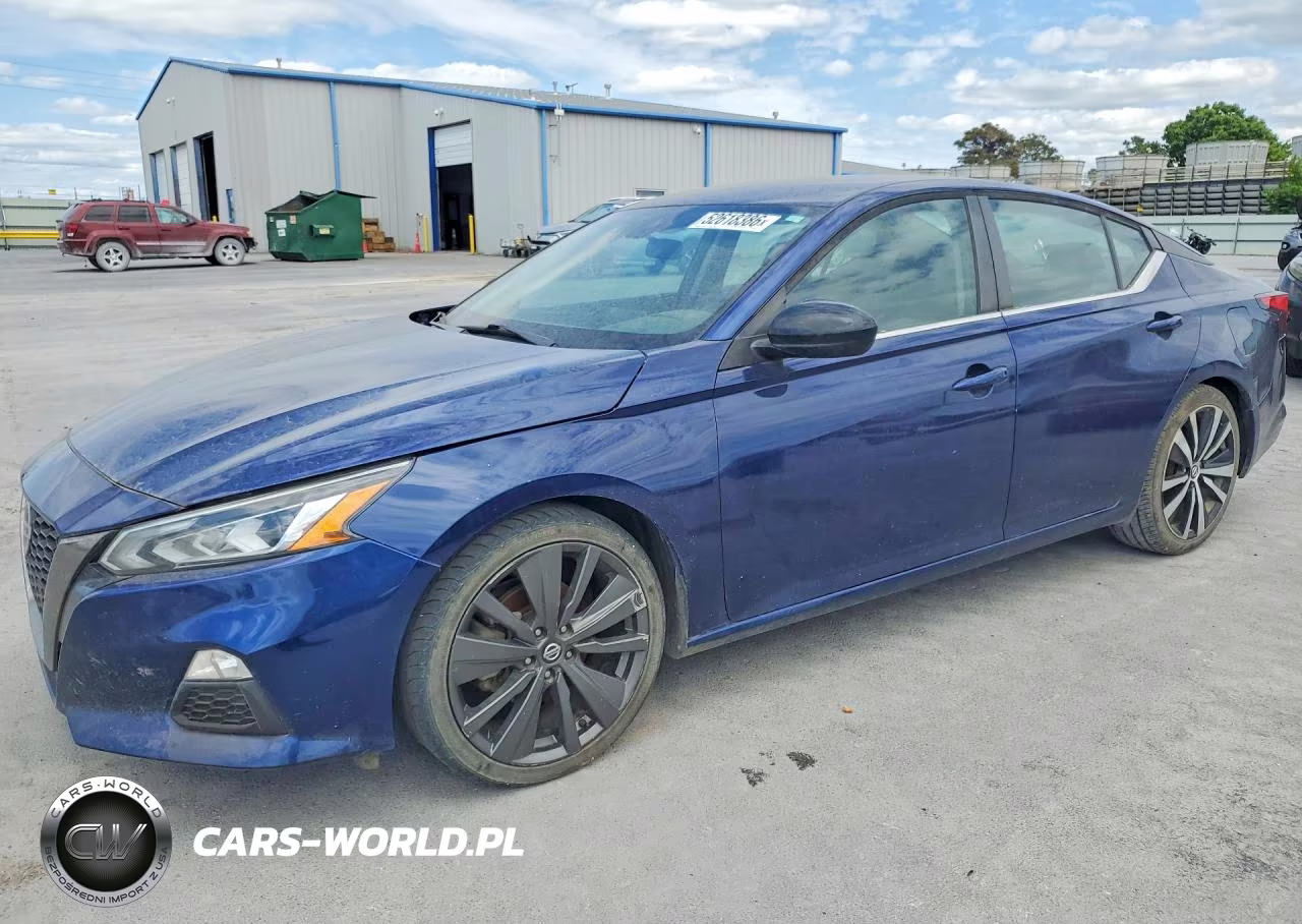 2020 Nissan Altima Sr