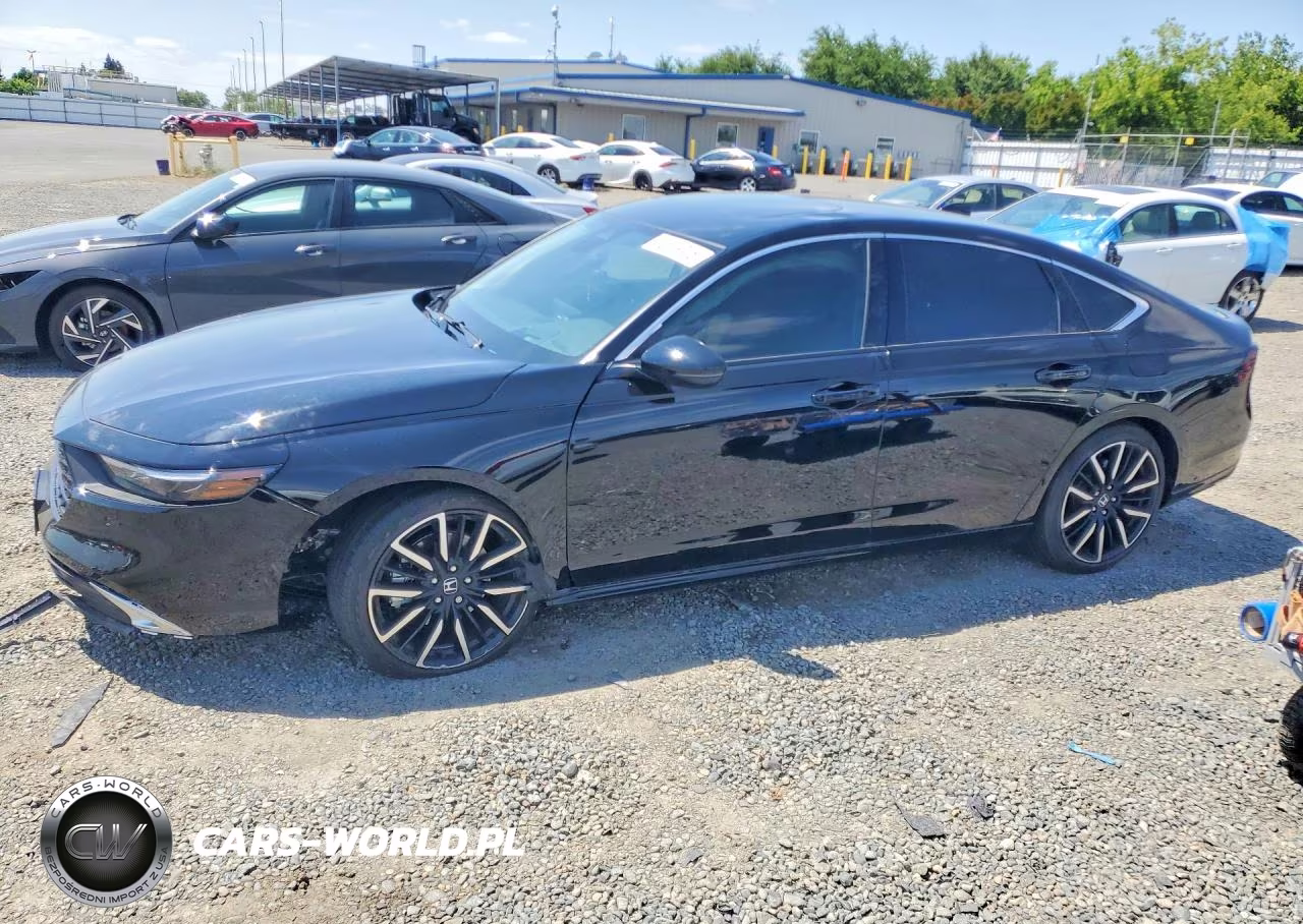 2025 Honda Accord Touring Hybrid – zdjęcie 1 z 12