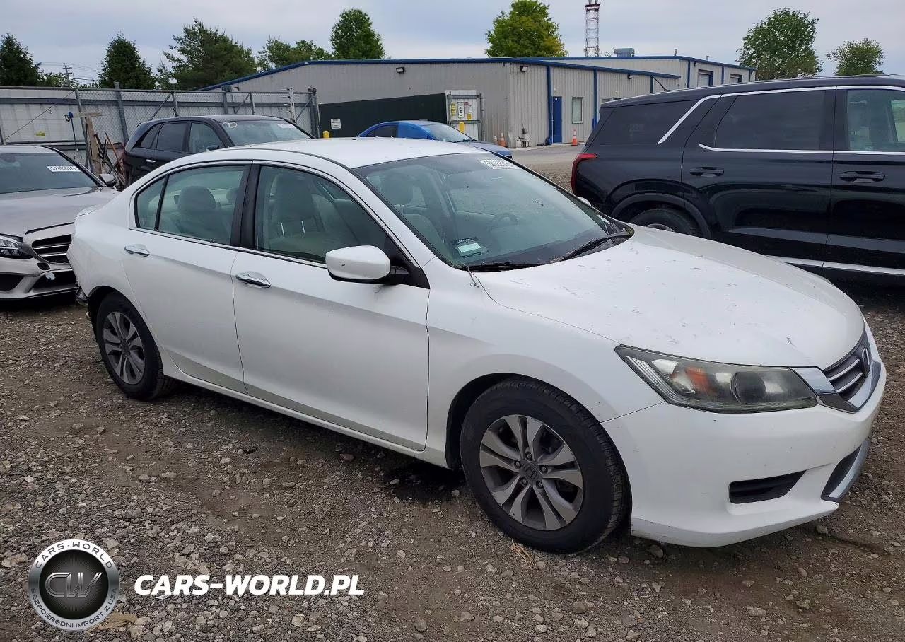 2015 Honda Accord Lx VIN:1HGCR2F32FA173880 - 4