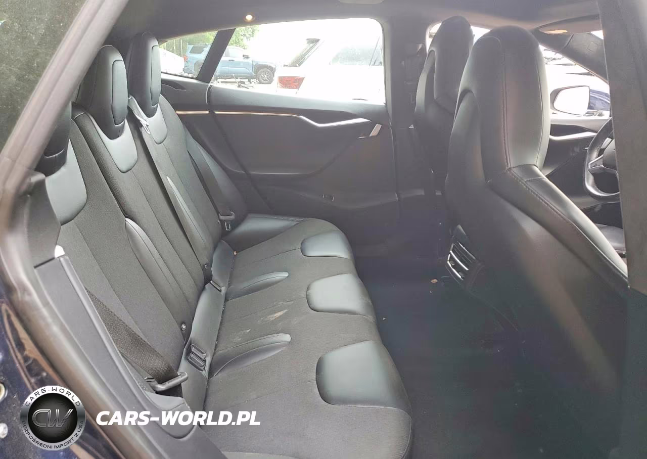 2015 Tesla Model S 85 VIN:5YJSA1H13FFP68817 - 10