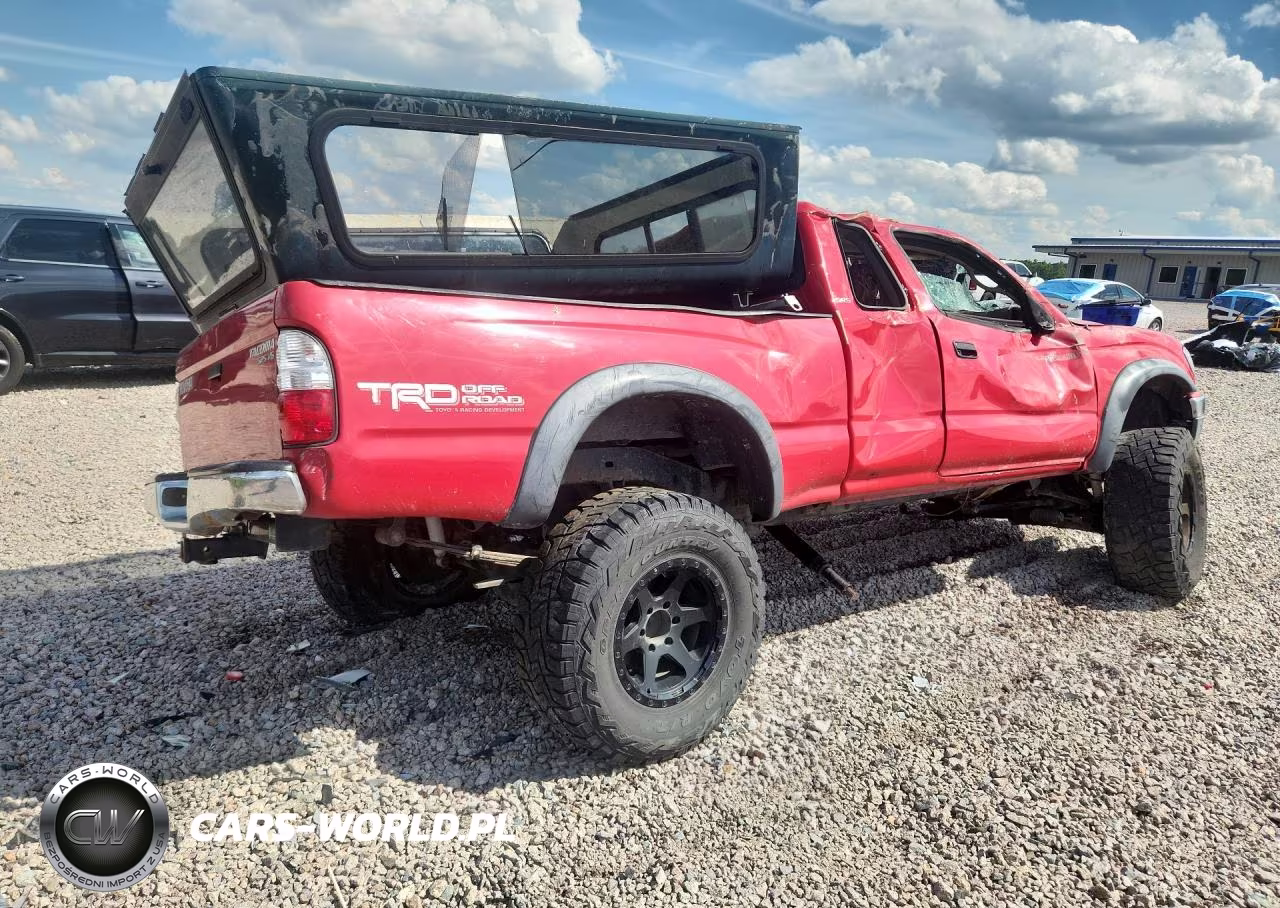 2002 Toyota Tacoma Xtracab VIN:5TEWN72N32Z107270 - 3